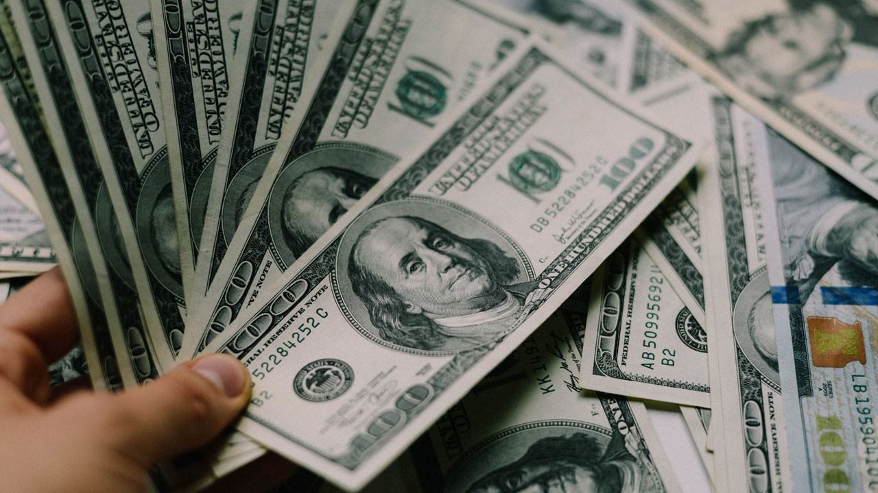 Dolar ve Euro Bugün Kaç TL Oldu Öğrenmek İçin Tıklayın – Güncel Kur Fiyatlarıyla Piyasalar Nereye Gidiyor