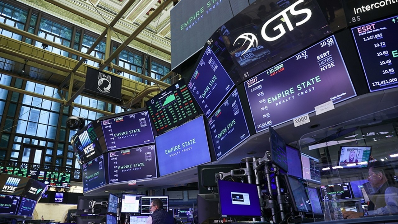 Nasdaq ve SP 500 Yeni Zirvelerde: Yatırımcılar İçin Büyük Getiri Fırsatları