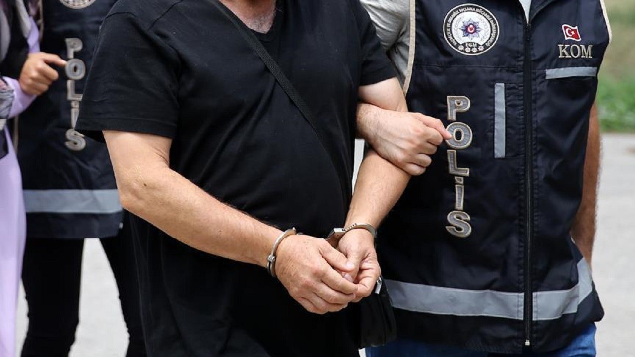 12 ilde suç çetelerine dev baskın 230 zanlı gözaltında en son gelişmeler ve analizler