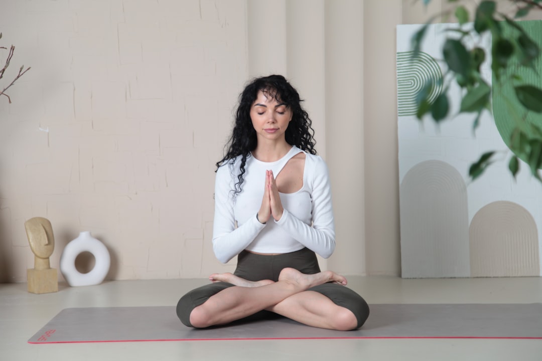Düzenli Meditasyon ile Stres Yönetimi ve İç Huzur Rehberi