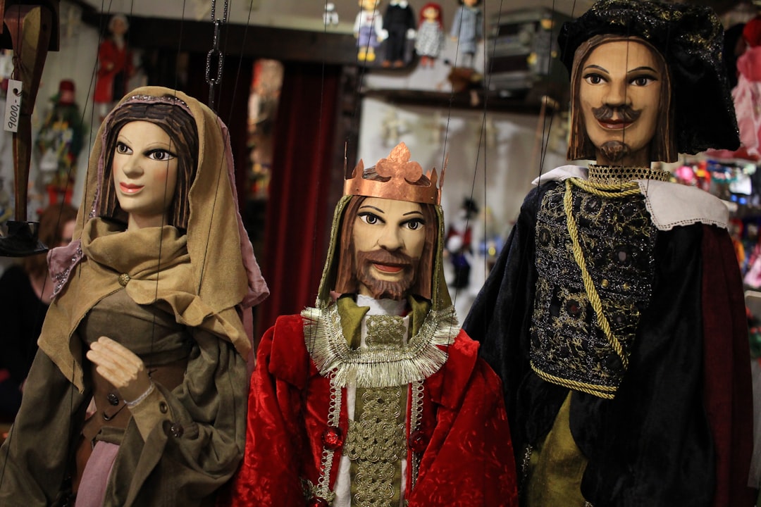 Tarihin Derinliklerinden Günümüze: Nostaljik Türk Oyuncakları ve Toplum Üzerindeki Etkileri