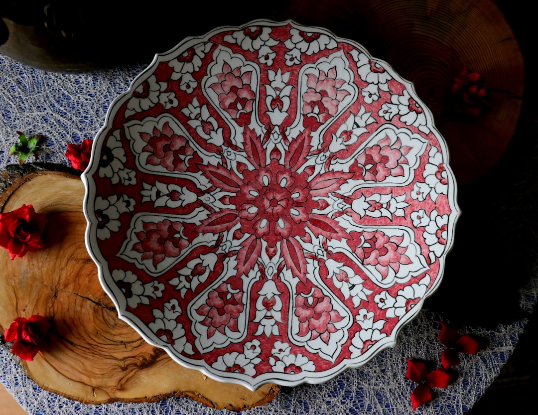 Geleneksel Türk El Sanatlarının Modern Yaşamla Buluştuğu Tasarımlar