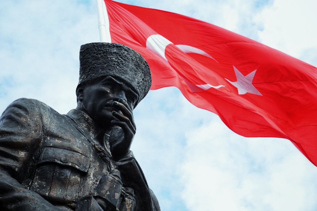 Osmanlı İmparatorluğu’nun Gizli Kalmış Hikayeleri ve Unutulmuş Kahramanları