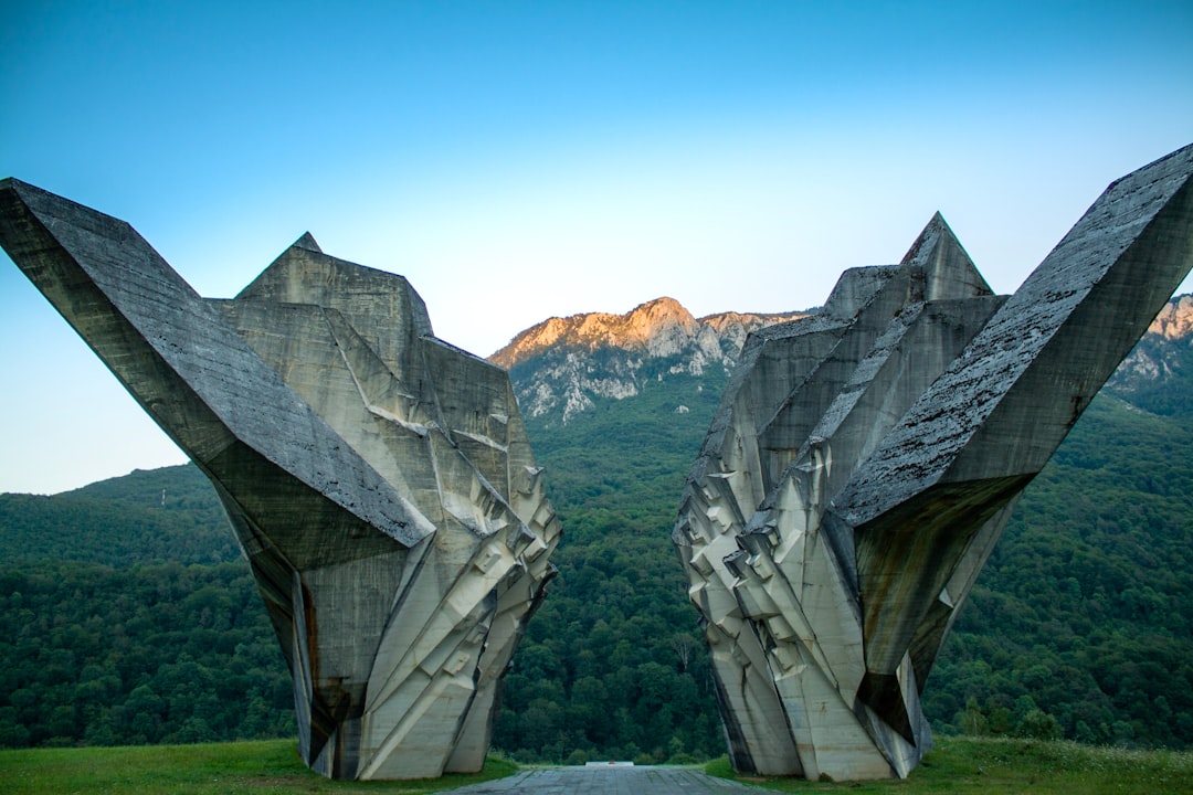 Sanat ve Doğanın Kesişimi: Türkiye’nin Gizli Kalmış Doğa Temalı Heykel Parkları