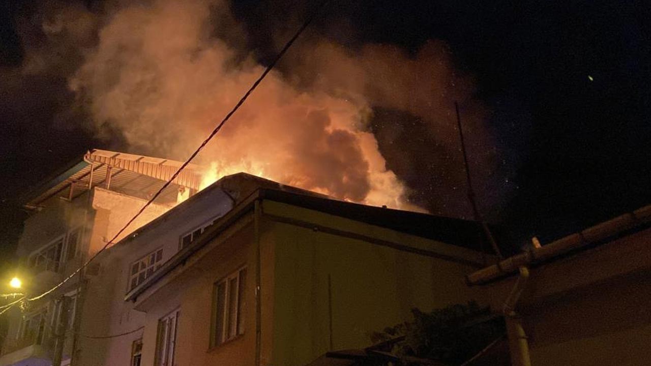 Bursa’da Oto Tamirhanesinde Meydana Gelen Yangın ve Zararın Detayları