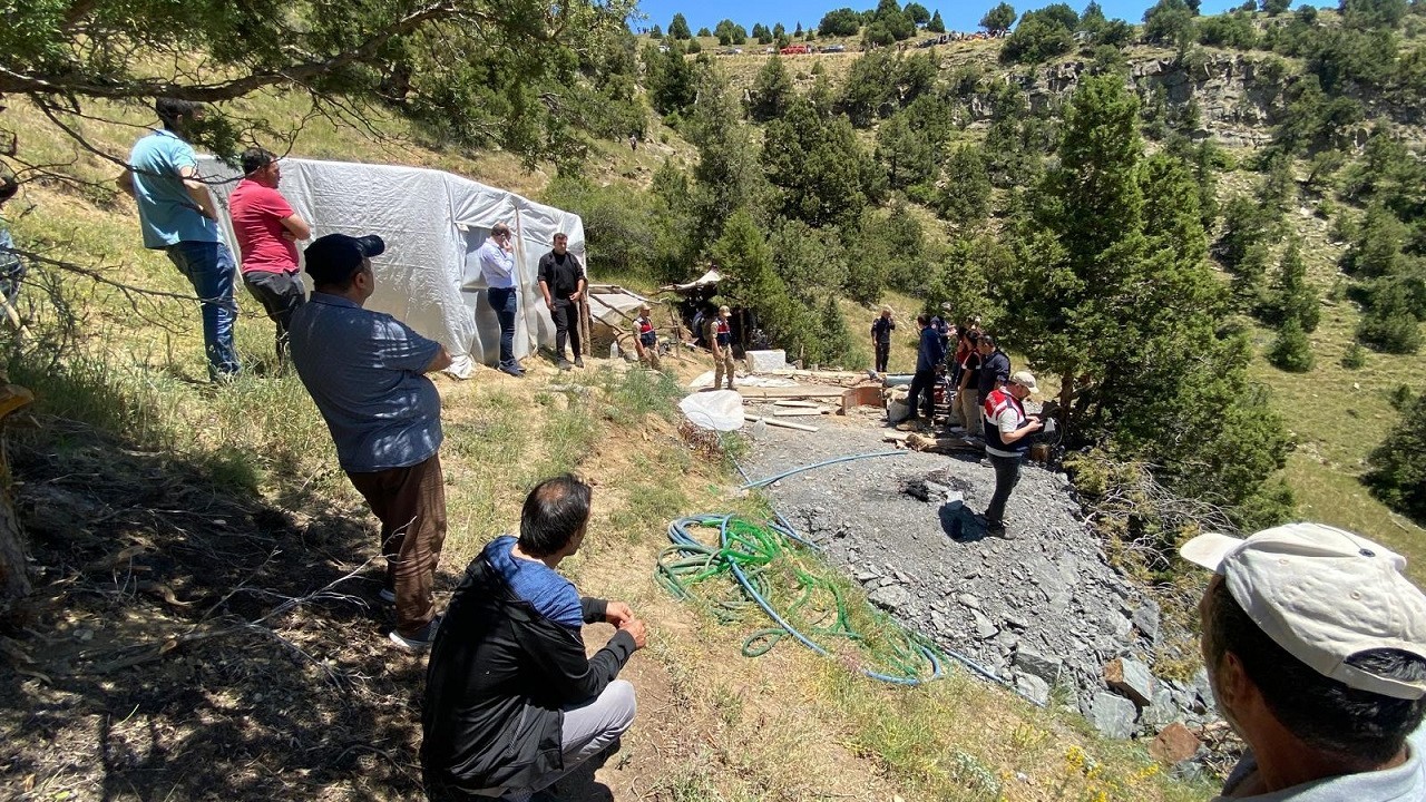 Erzurum’da Taş Ocağı Faciası: İşçi Kaybı ve Güvenlik Tedbirleri Tartışılıyor