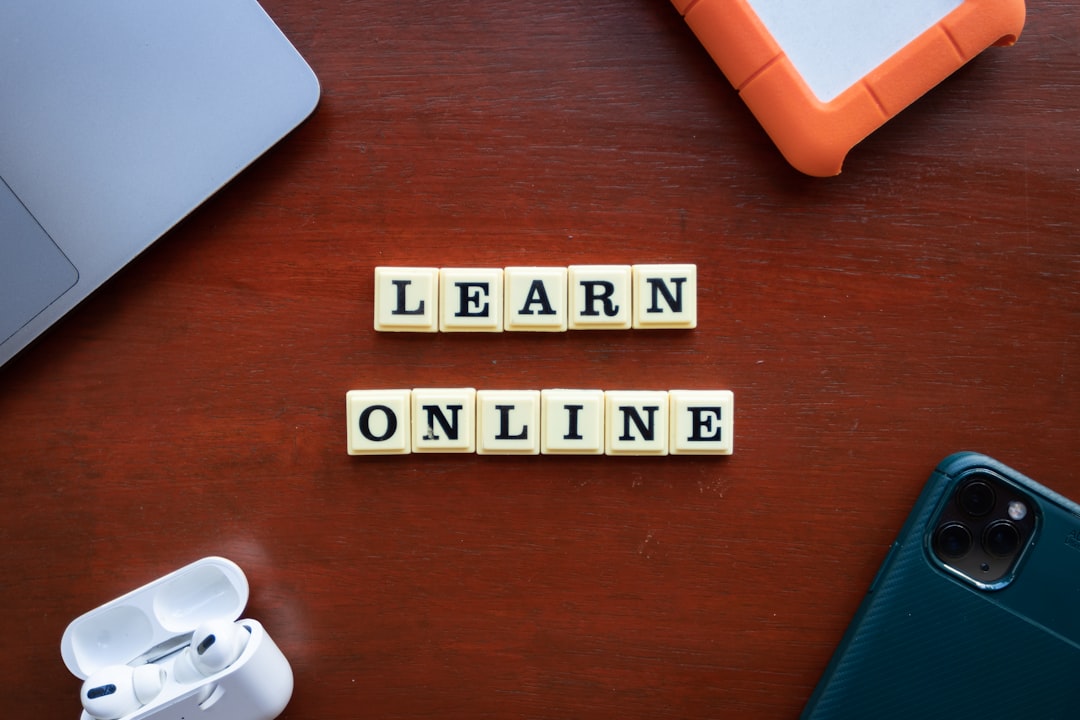 Başarılı Online Eğitimin Püf Noktaları: Dijital Çağda Etkili Öğrenme Yöntemleri