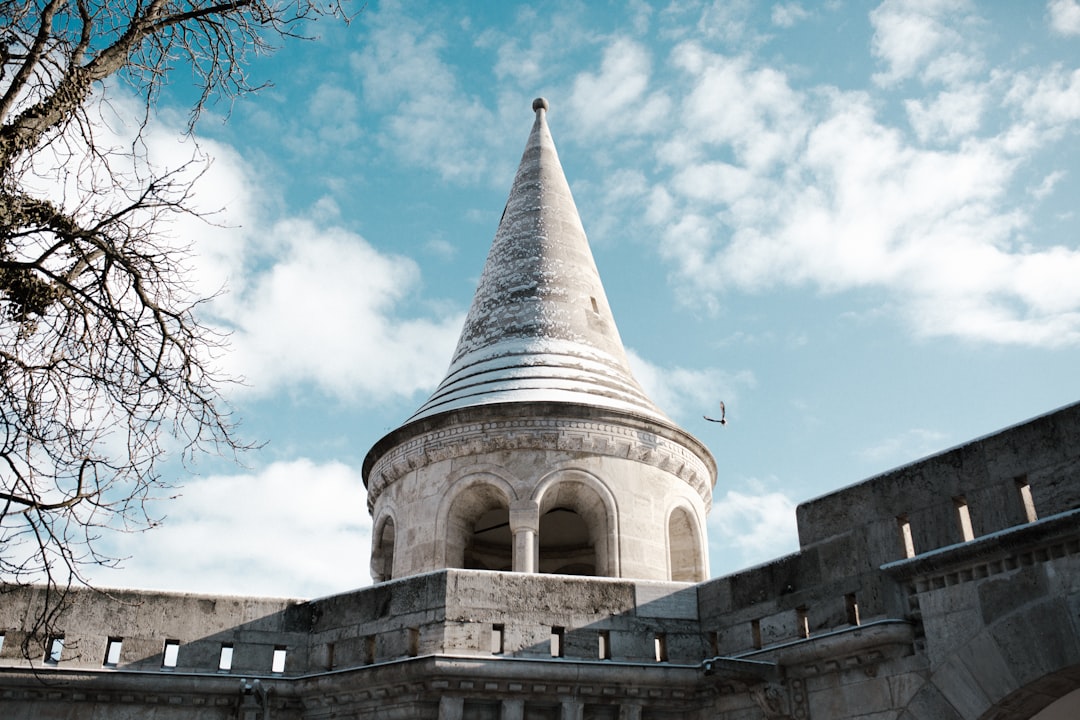 Türkiye’nin Unutulmuş Efsaneleri: Yöresel Mitler ve Masalların İzinde