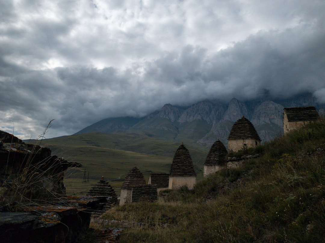 Geleneksel Türk Hikayeleri: Masalsı Dünyaların İzinde Kayıp Diyarlara Yolculuk