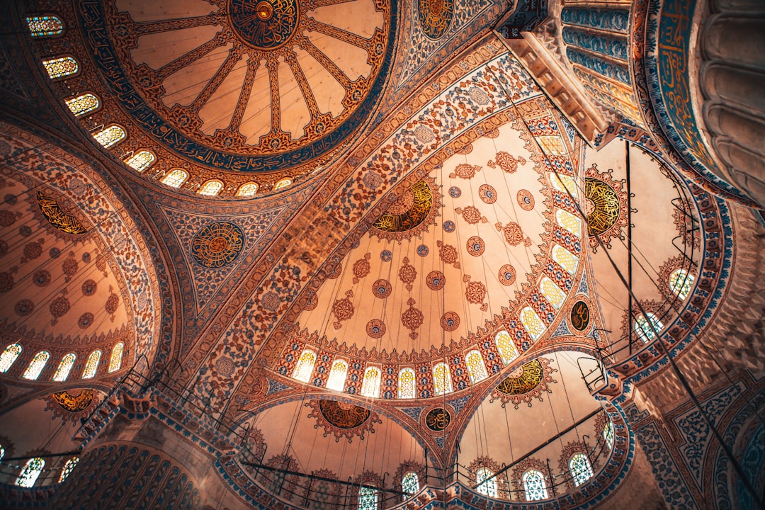 Osmanlı İmparatorluğu Döneminde İstanbul’un Yitip Giden Kayıp Sarayları