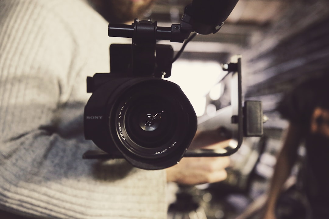 Dijital Dünyada Sıfırdan Profesyonel Video Prodüksiyon Yetenekleri Geliştirme Rehberi