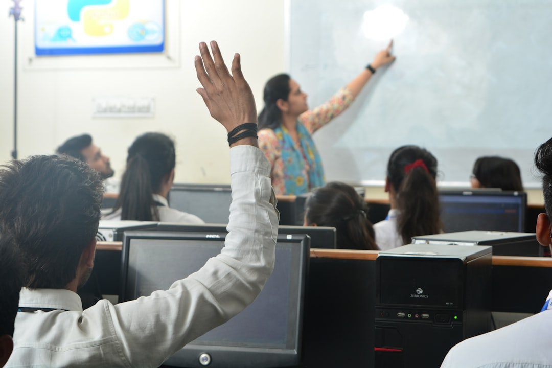 Verimli Uzaktan Eğitim Yöntemleriyle Akademik Başarıyı Artırma Yolları